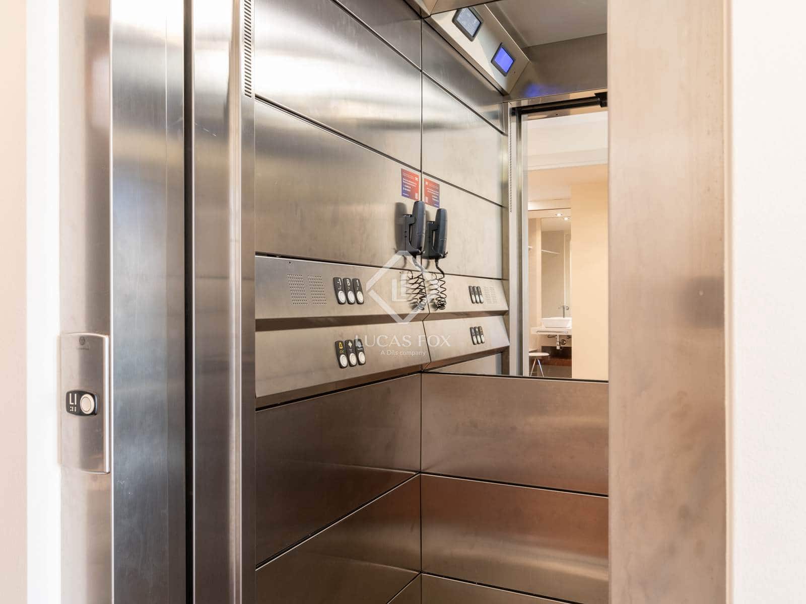 6 quarto Moradia para arrendar em Sant Cugat del Valles com piscina garagem - 6 500 € (Ref: 8109565)