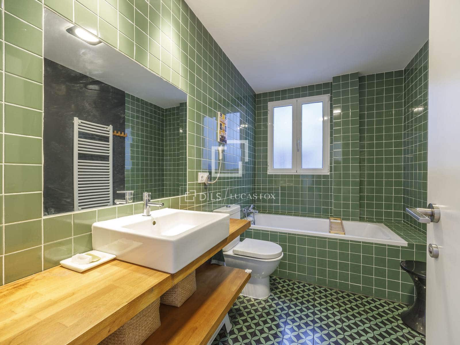 3 soveværelse Lejlighed til leje i Valencia by - € 2.800 (Ref: 8109567)