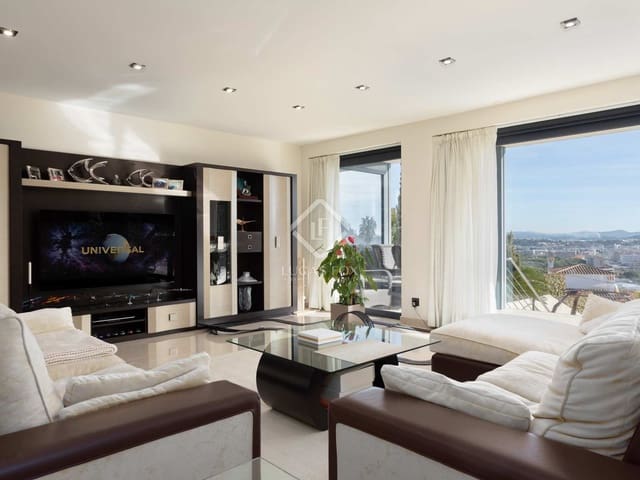 5 chambre Villa/Maison à vendre à Sant Antoni de Calonge, Calonge i Sant Antoni avec piscine garage - 1 600 000 € (Ref: 8113313)