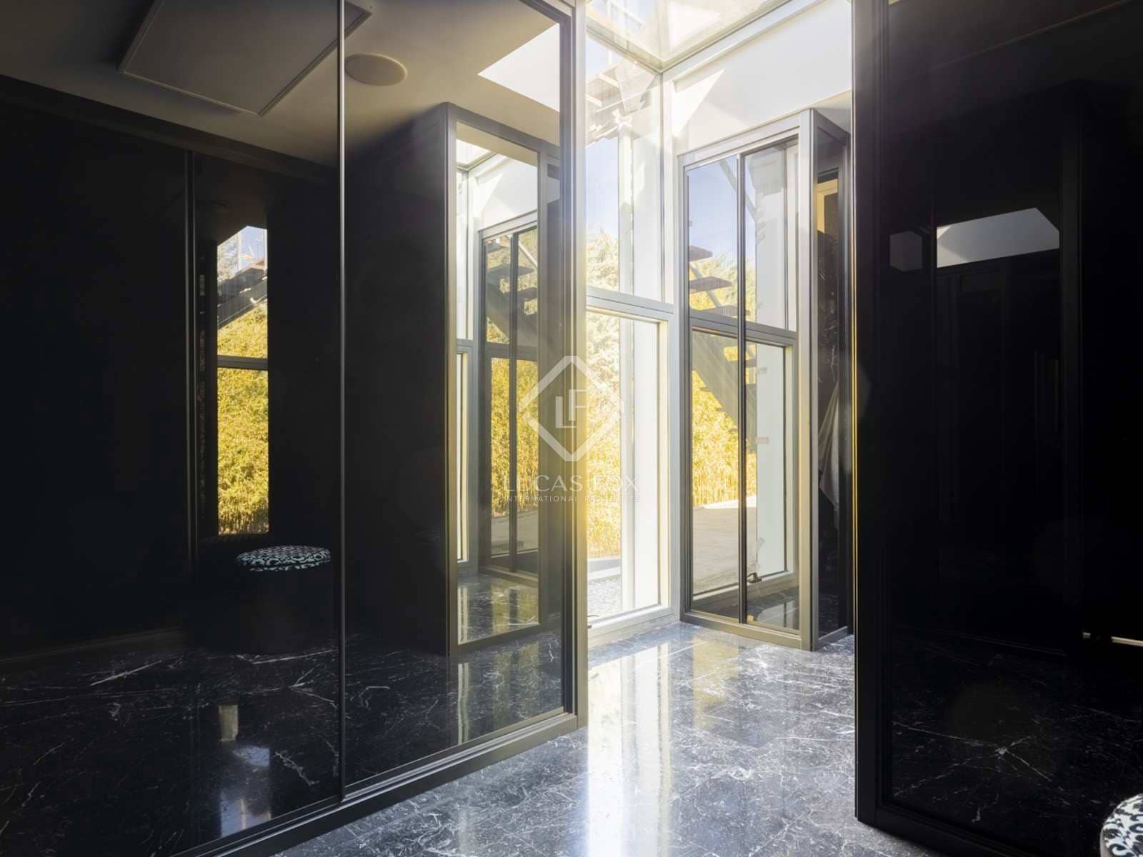 6 soveværelse Villa til salg i Boadilla del Monte med swimmingpool garage - € 1.730.000 (Ref: 8116011)