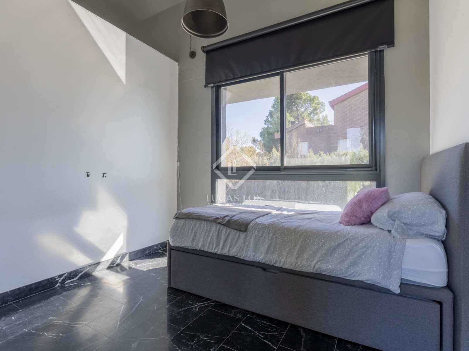 6 soveværelse Villa til salg i Boadilla del Monte med swimmingpool garage - € 1.730.000 (Ref: 8116011)