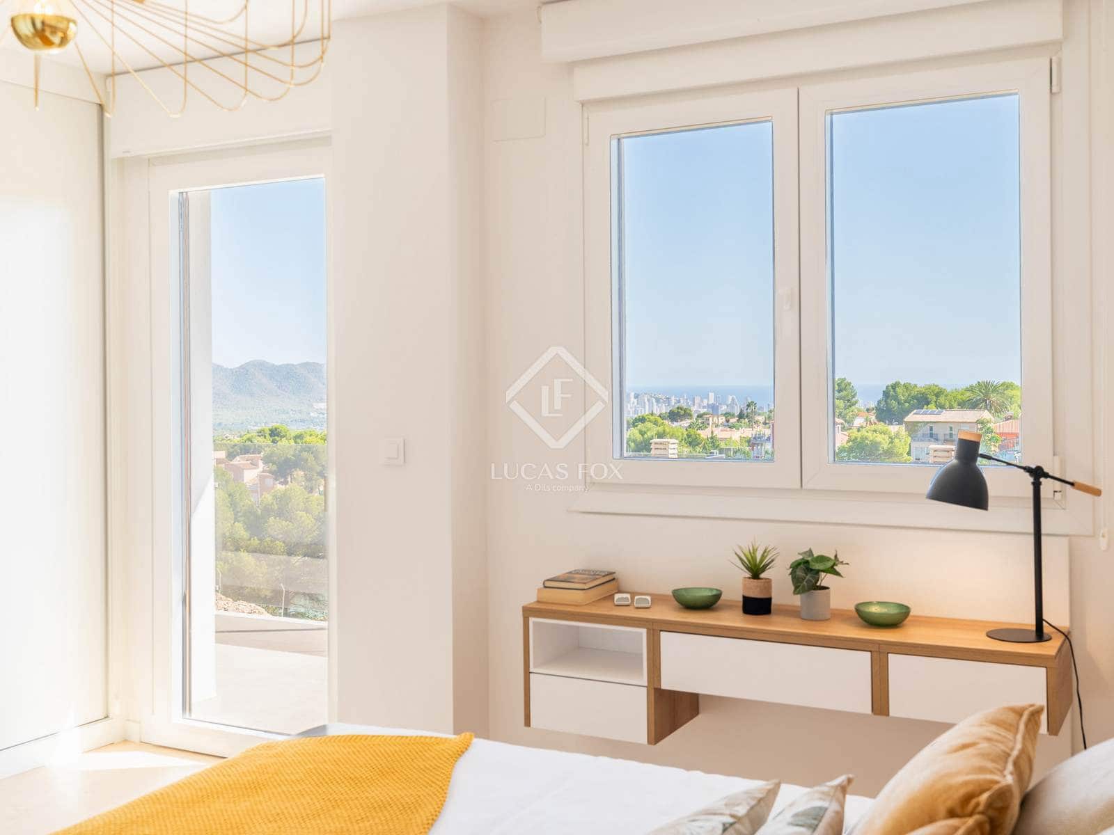 3 bedroom Villa for sale in La Nucia with pool garage - € 495,000 (Ref: 8118635)