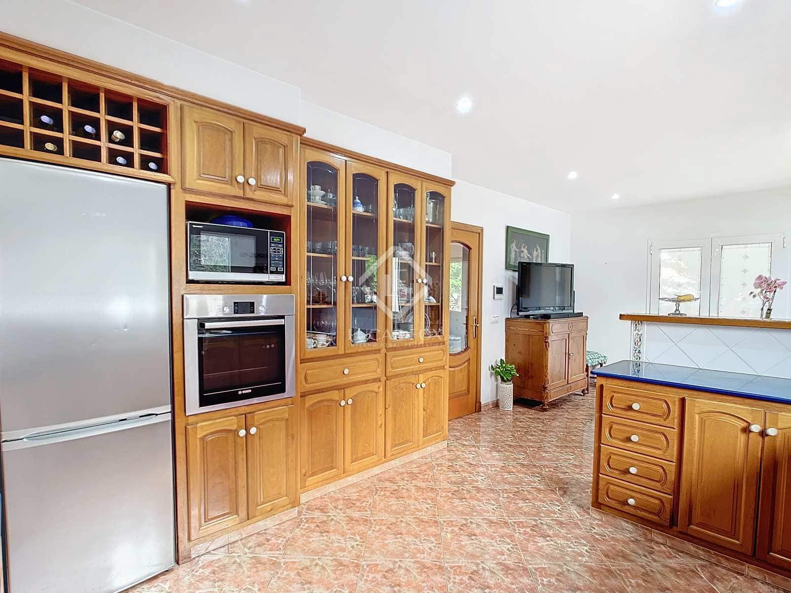 4 soveværelse Villa til salg i Ciutadella de Menorca med swimmingpool garage - € 1.450.000 (Ref: 8118645)