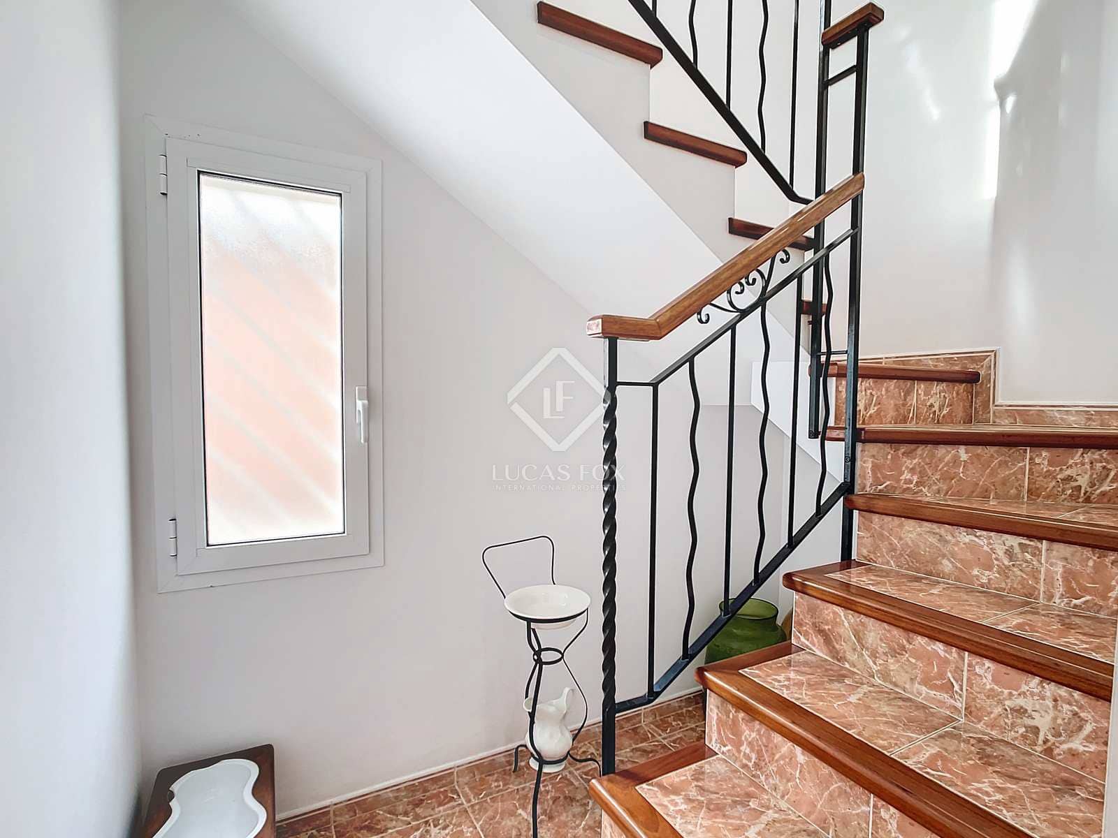 4 soveværelse Villa til salg i Ciutadella de Menorca med swimmingpool garage - € 1.450.000 (Ref: 8118645)