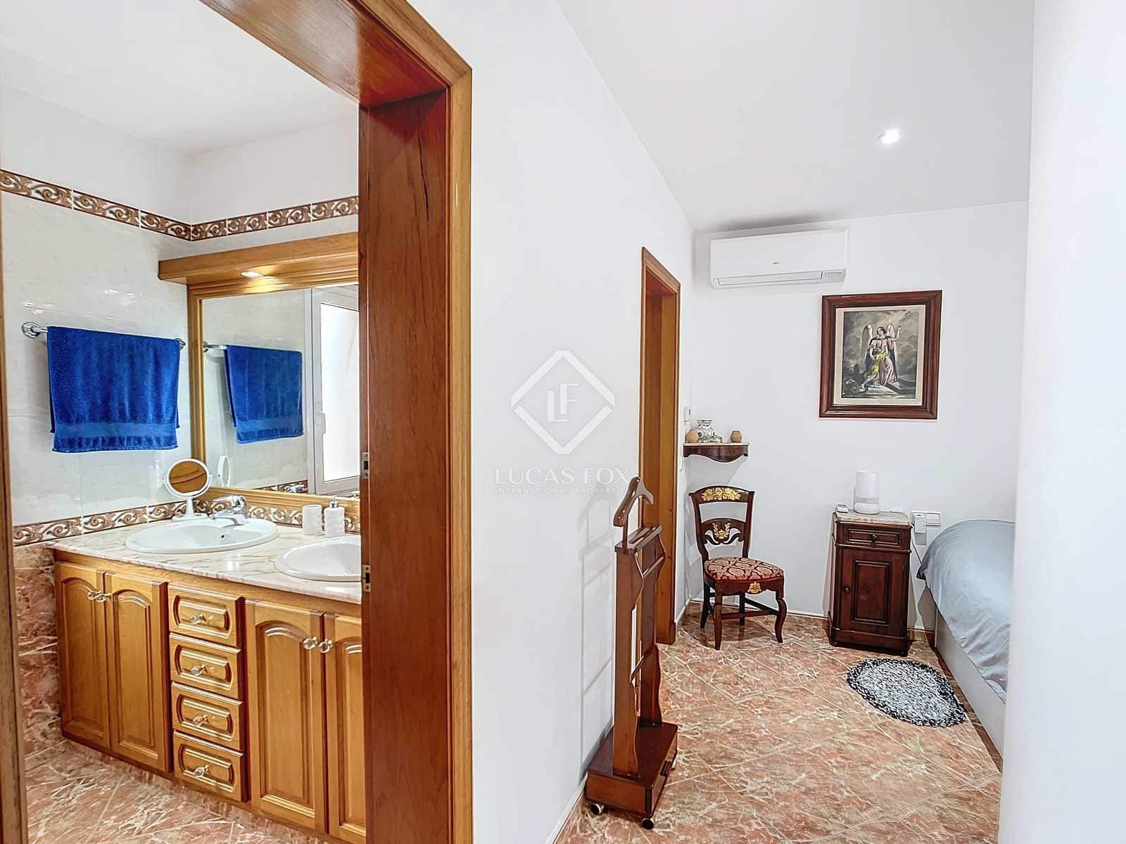 4 soveværelse Villa til salg i Ciutadella de Menorca med swimmingpool garage - € 1.450.000 (Ref: 8118645)