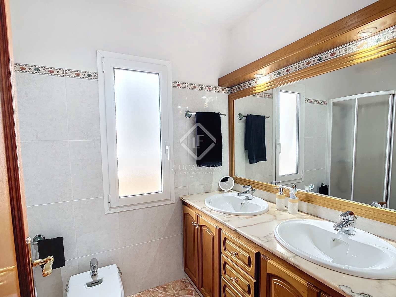 4 soveværelse Villa til salg i Ciutadella de Menorca med swimmingpool garage - € 1.450.000 (Ref: 8118645)