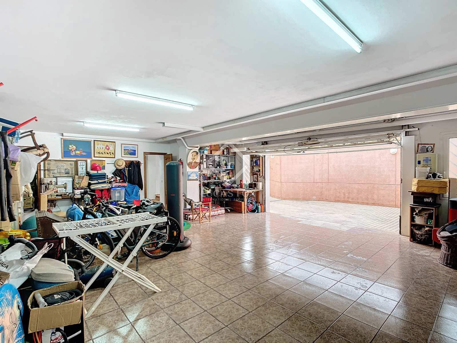 4 soveværelse Villa til salg i Ciutadella de Menorca med swimmingpool garage - € 1.450.000 (Ref: 8118645)