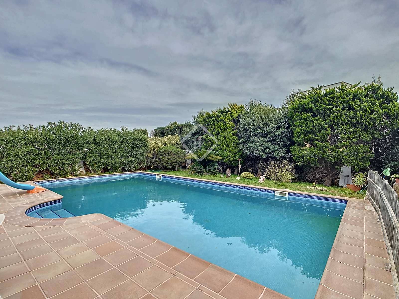 4 soveværelse Villa til salg i Ciutadella de Menorca med swimmingpool garage - € 1.450.000 (Ref: 8118645)