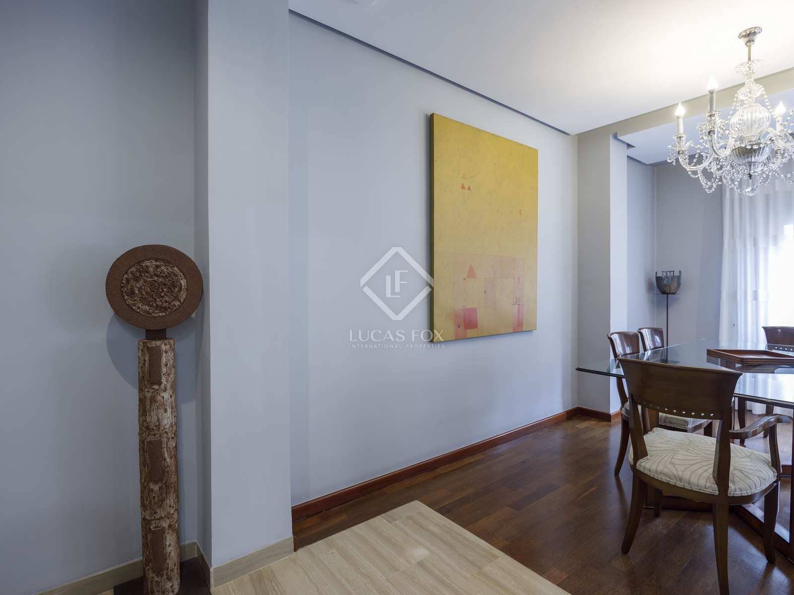 3 soveværelse Lejlighed til leje i Valencia by - € 1.900 (Ref: 8118650)