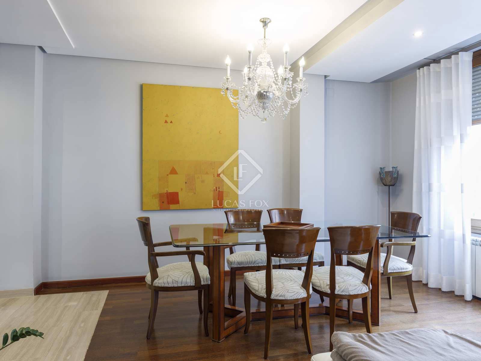 3 soveværelse Lejlighed til leje i Valencia by - € 1.900 (Ref: 8118650)