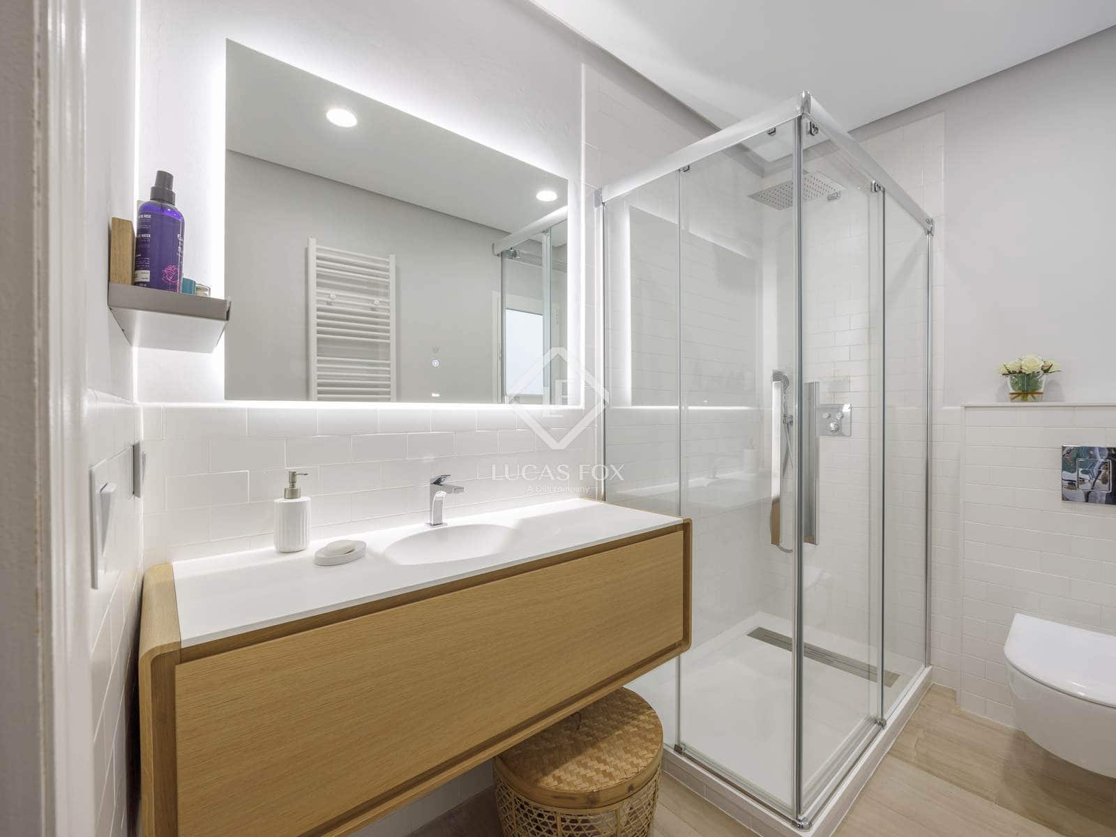 3 soveværelse Lejlighed til leje i Valencia by - € 1.900 (Ref: 8118650)