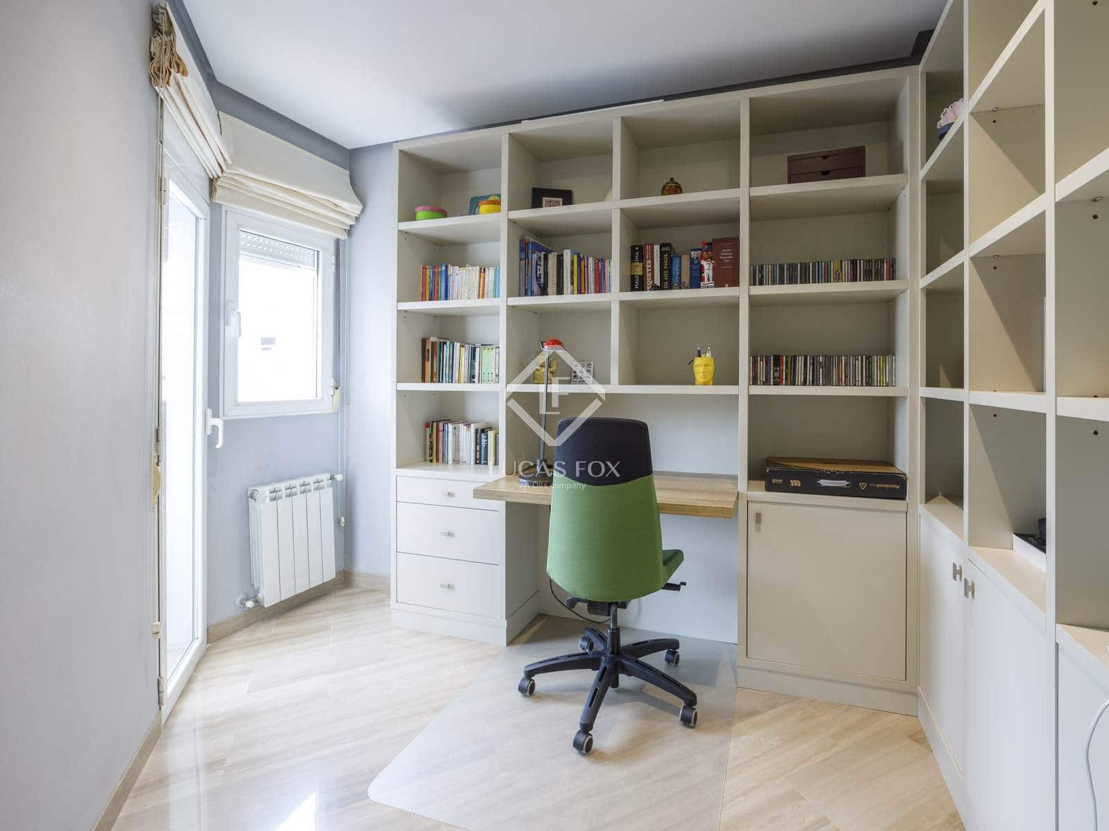 3 soveværelse Lejlighed til leje i Valencia by - € 1.900 (Ref: 8118650)