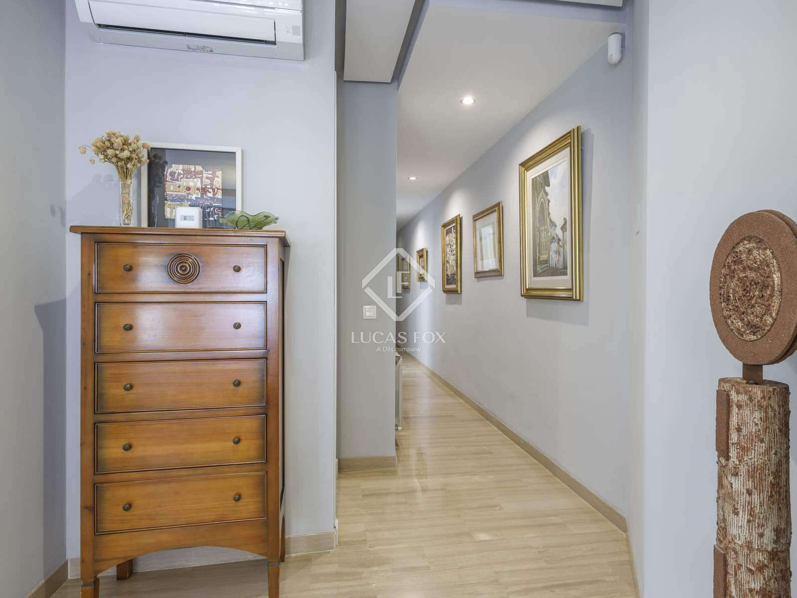 3 soveværelse Lejlighed til leje i Valencia by - € 1.900 (Ref: 8118650)