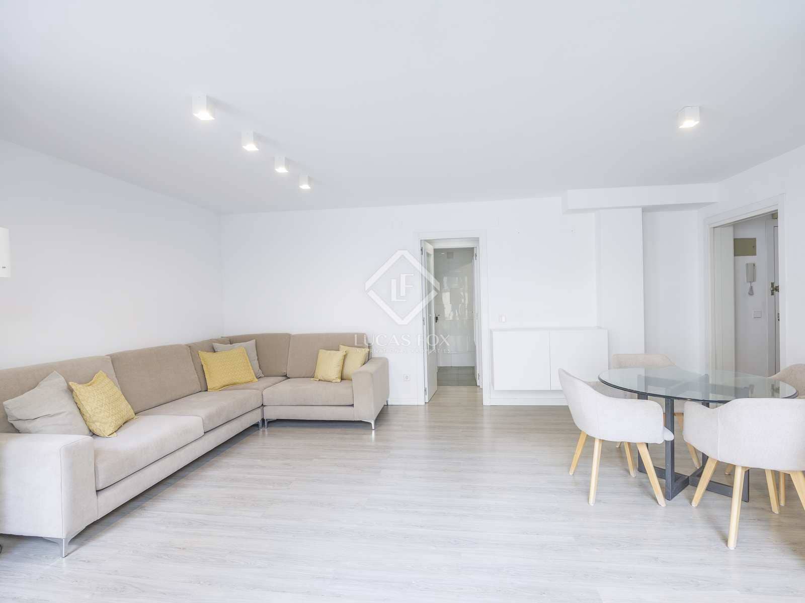 2 makuuhuone Huoneisto vuokrattavana paikassa Valencia kaupunki - 2 600 € (Ref: 8118652)