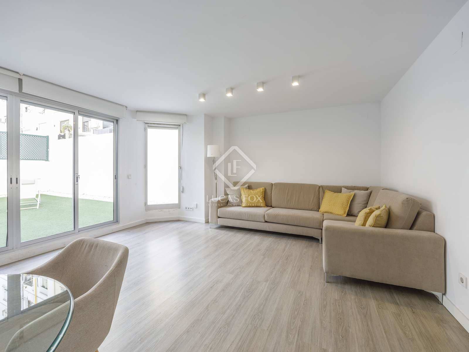 2 makuuhuone Huoneisto vuokrattavana paikassa Valencia kaupunki - 2 600 € (Ref: 8118652)