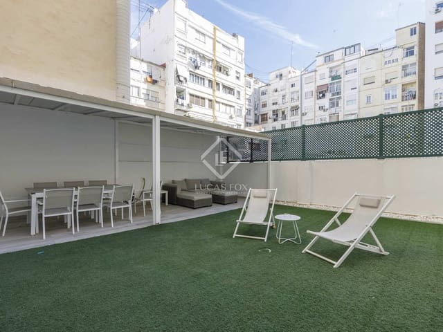 2 makuuhuone Huoneisto vuokrattavana paikassa Valencia kaupunki - 2 600 € (Ref: 8118652)