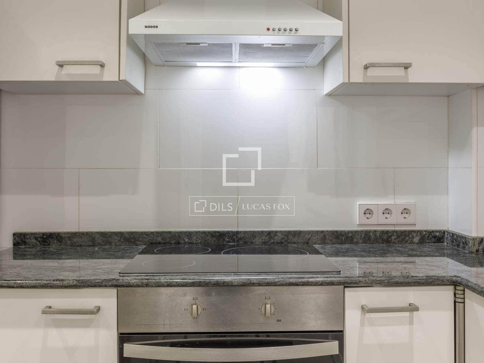 2 makuuhuone Huoneisto vuokrattavana paikassa Valencia kaupunki - 2 600 € (Ref: 8118652)