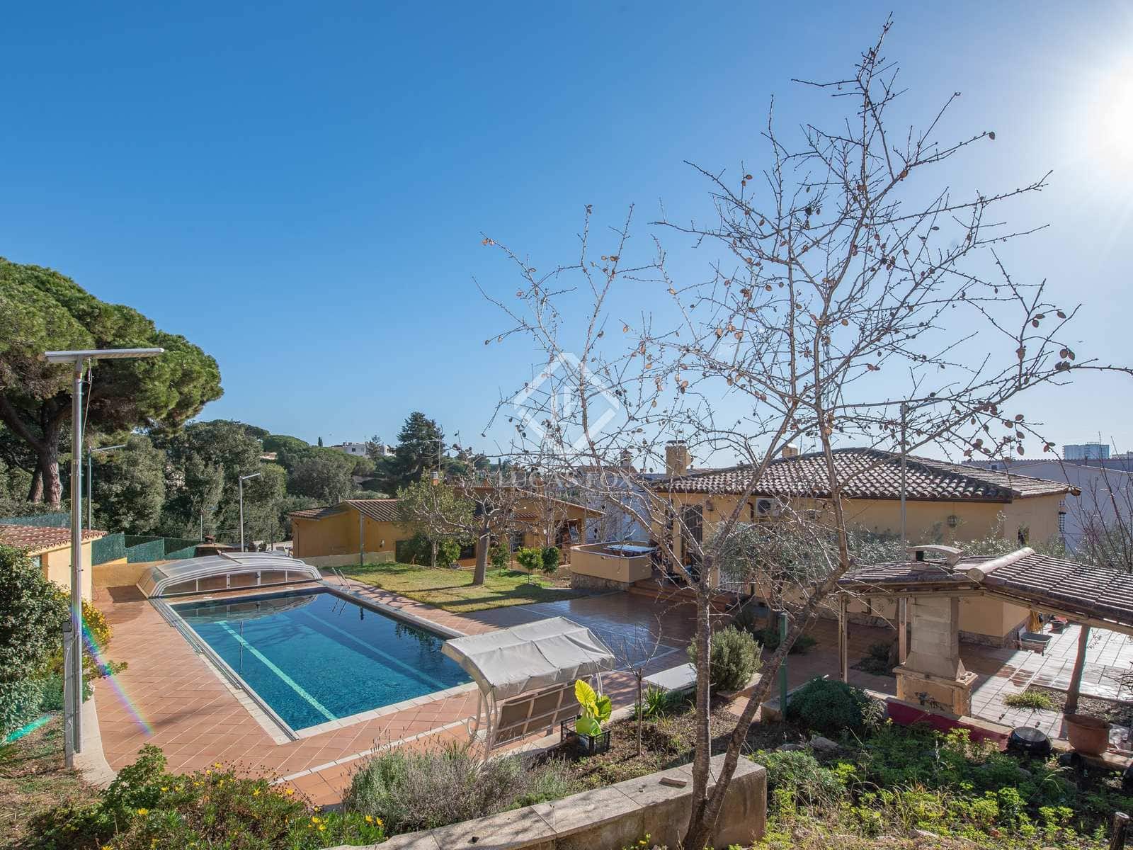 5 soveværelse Villa til salg i Platja d'Aro med swimmingpool garage - € 1.150.000 (Ref: 8123100)