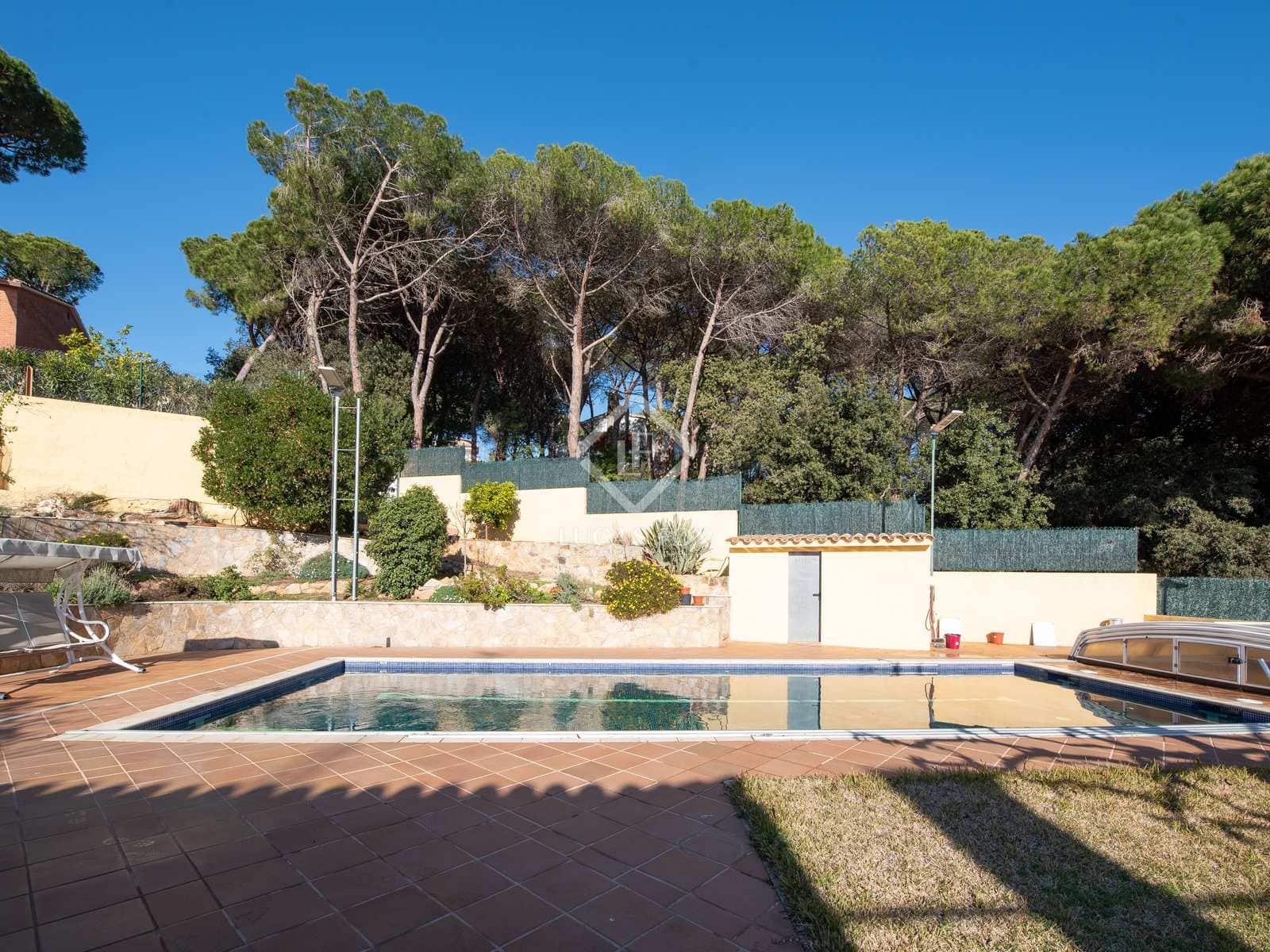 5 soveværelse Villa til salg i Platja d'Aro med swimmingpool garage - € 1.150.000 (Ref: 8123100)