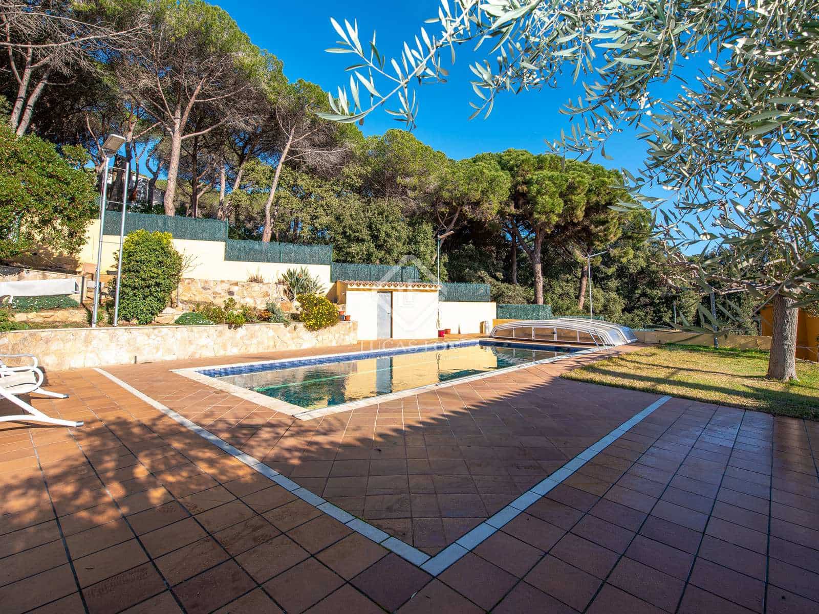 5 soveværelse Villa til salg i Platja d'Aro med swimmingpool garage - € 1.150.000 (Ref: 8123100)