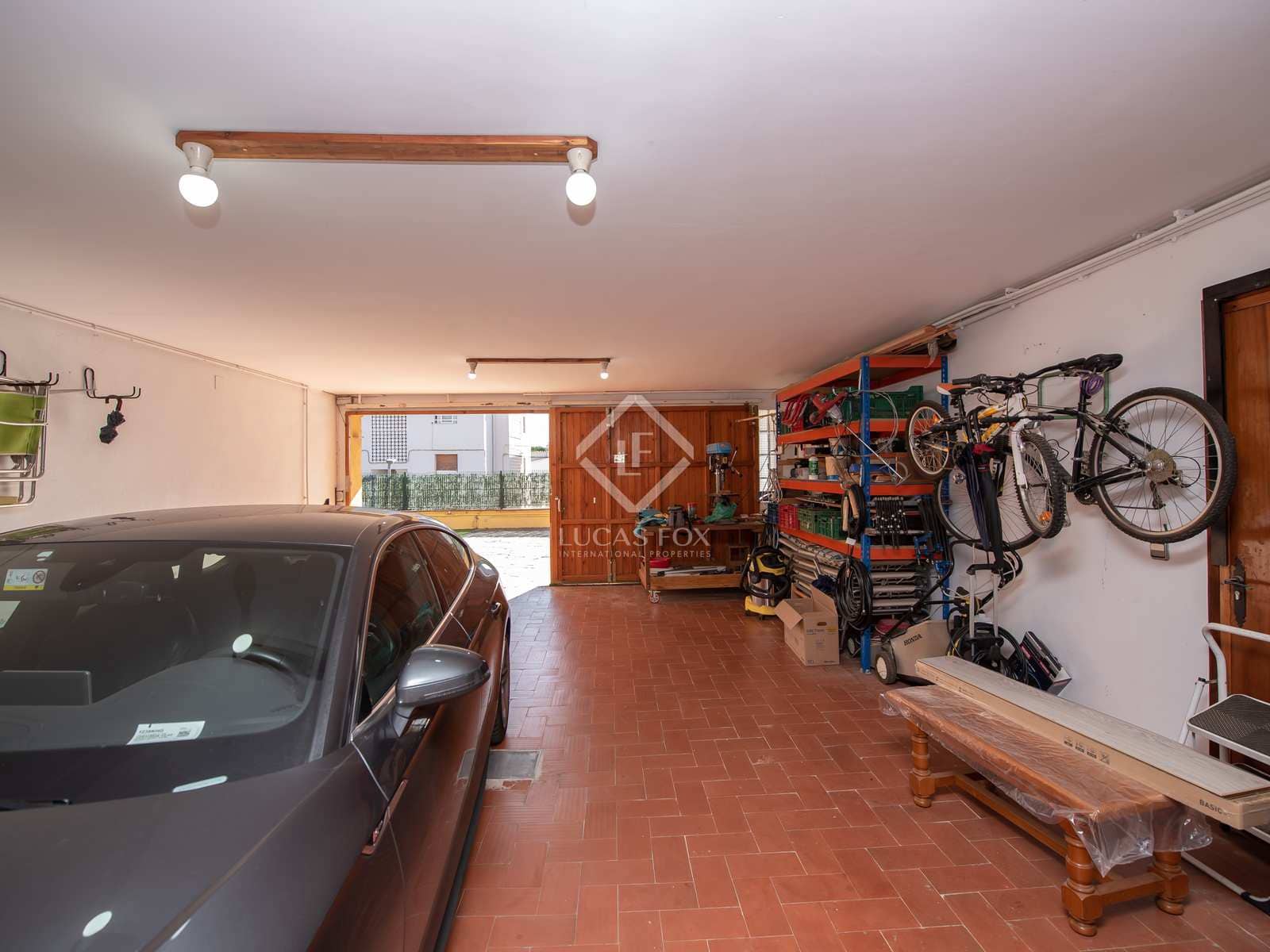 5 soveværelse Villa til salg i Platja d'Aro med swimmingpool garage - € 1.150.000 (Ref: 8123100)