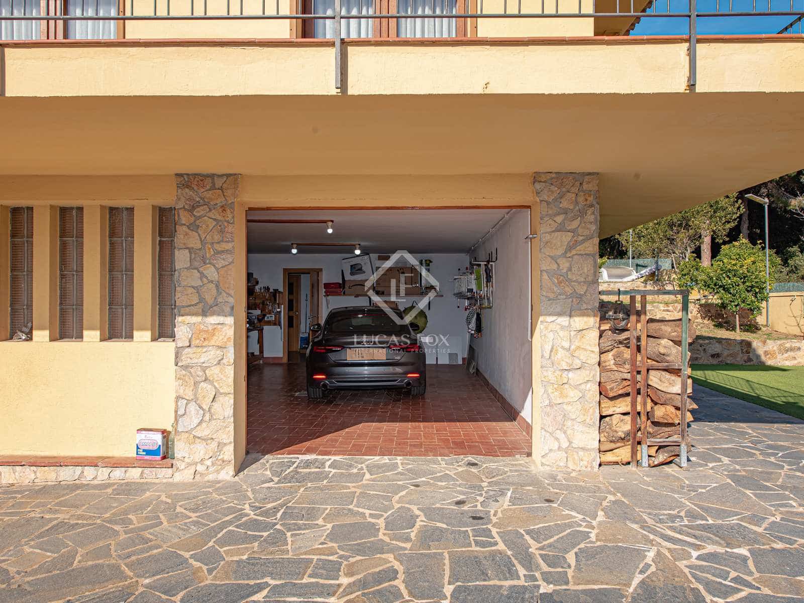 5 soveværelse Villa til salg i Platja d'Aro med swimmingpool garage - € 1.150.000 (Ref: 8123100)