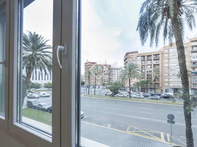 2 soveværelse Lejlighed til leje i Valencia by med garage - € 2.000 (Ref: 8125281)