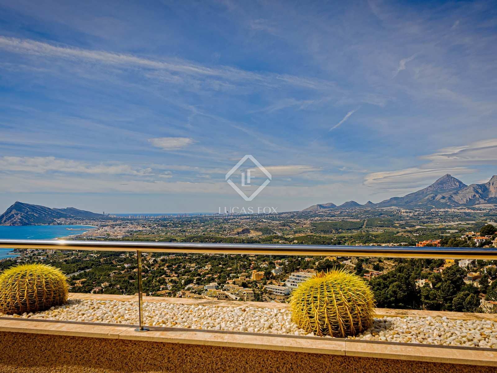 2 slaapkamer Appartement te koop in Altea met zwembad garage - € 775.000 (Ref: 8128784)