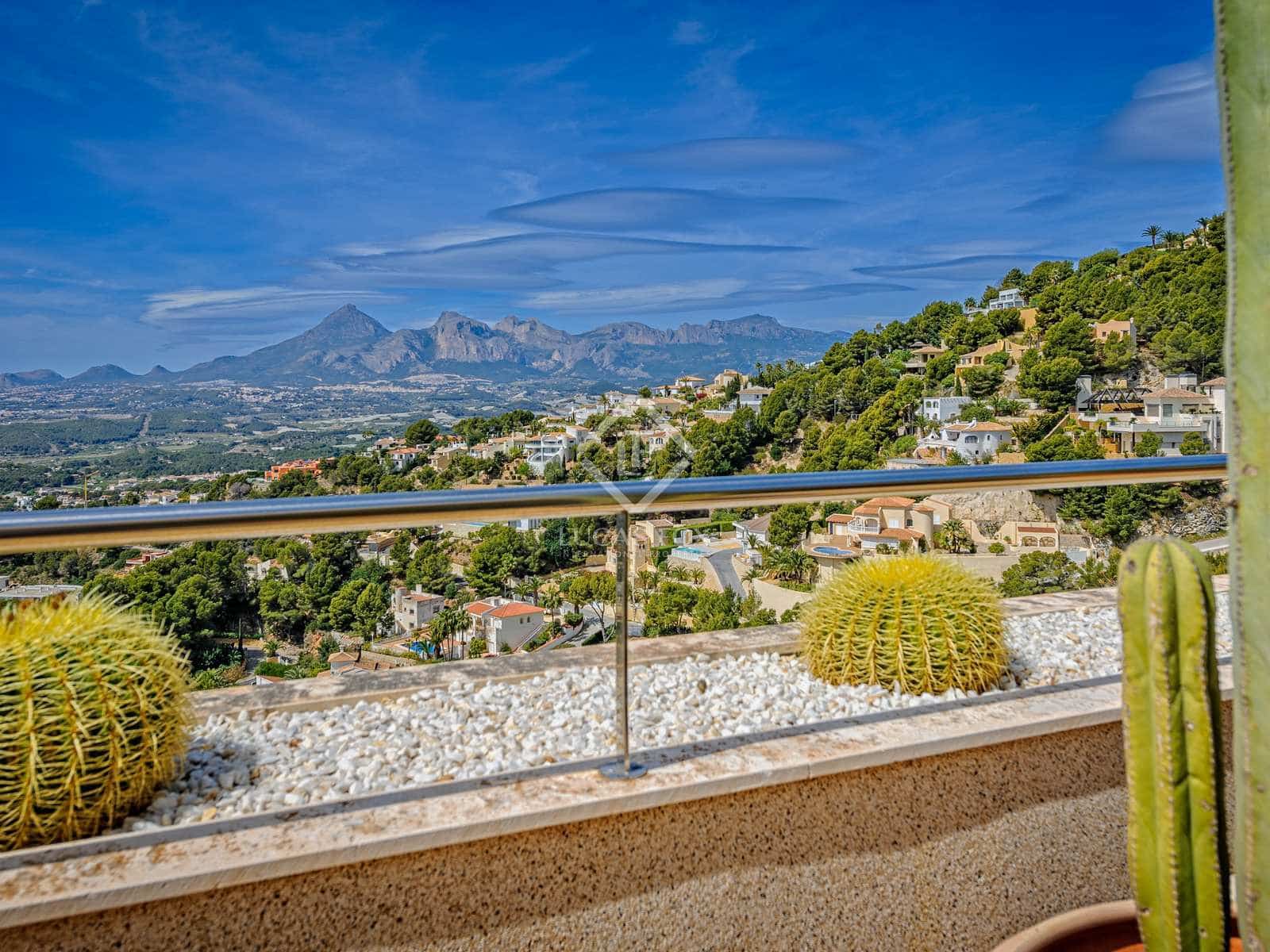 2 slaapkamer Appartement te koop in Altea met zwembad garage - € 775.000 (Ref: 8128784)