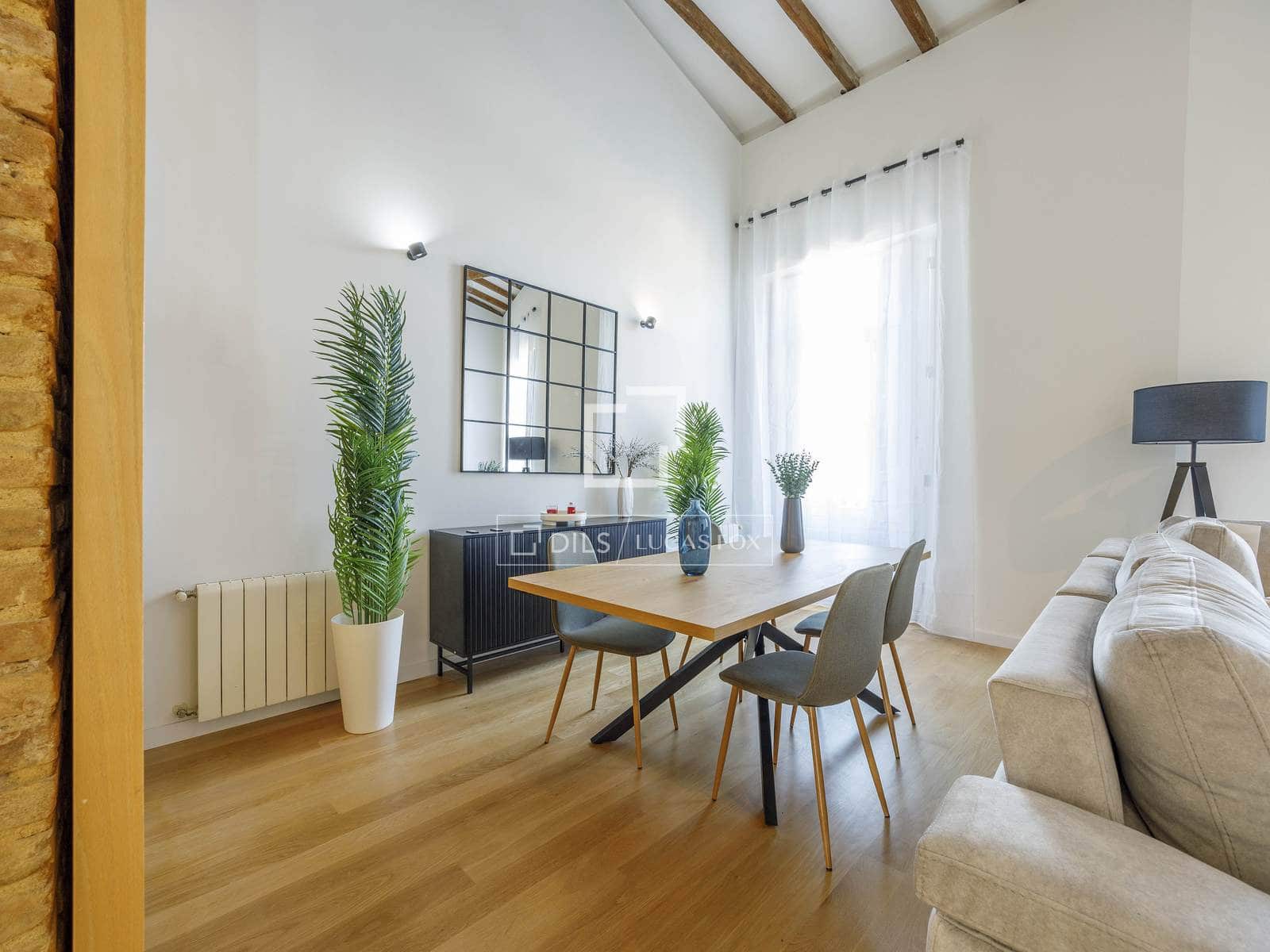 3 soveværelse Lejlighed til leje i Valencia by - € 3.500 (Ref: 8128791)
