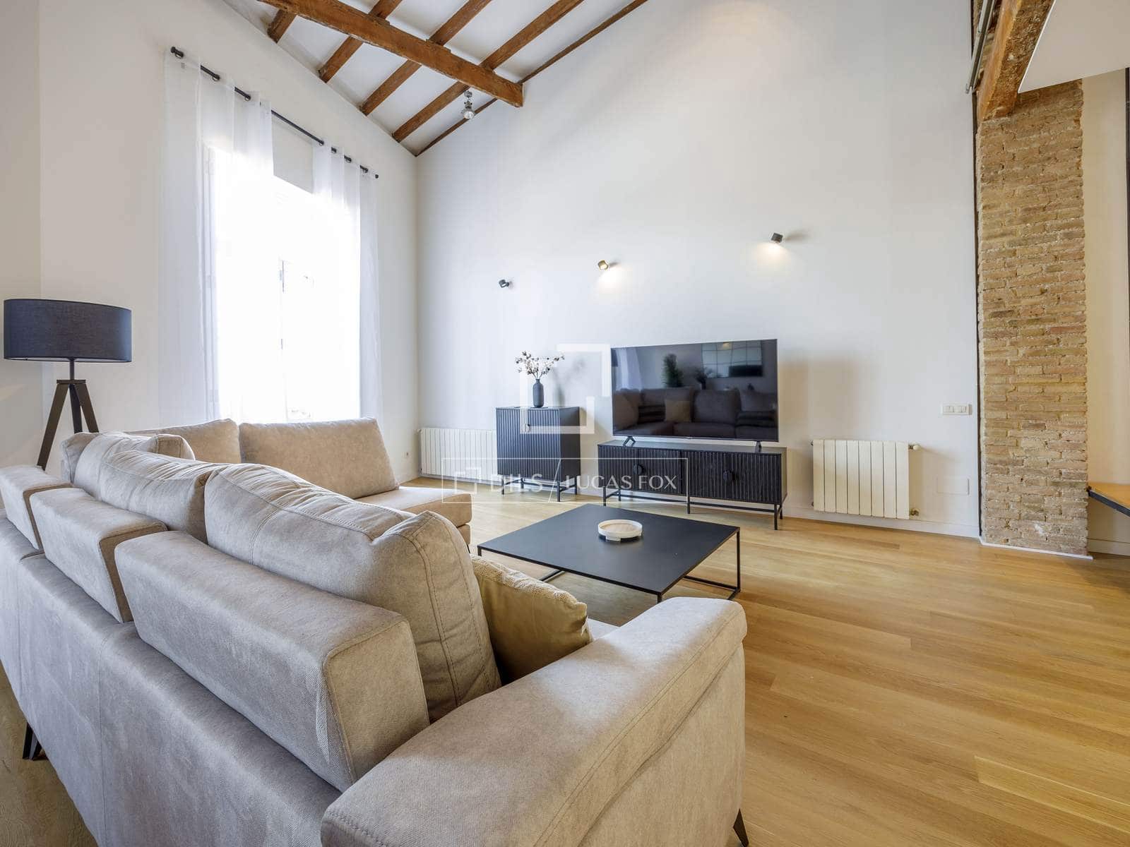 3 soveværelse Lejlighed til leje i Valencia by - € 3.500 (Ref: 8128791)