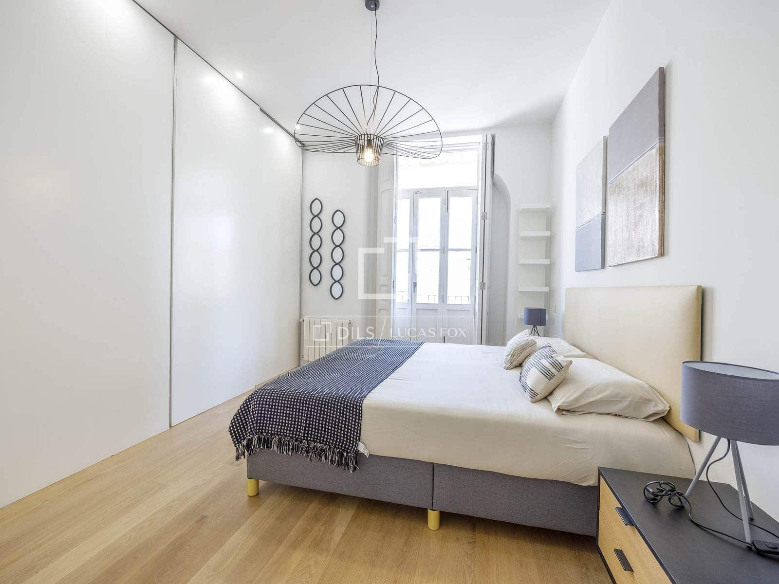 3 soveværelse Lejlighed til leje i Valencia by - € 3.500 (Ref: 8128791)