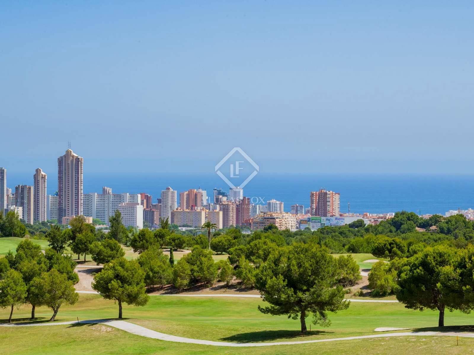 3 soveværelse Villa til salg i Finestrat med swimmingpool garage - € 1.095.000 (Ref: 8130885)