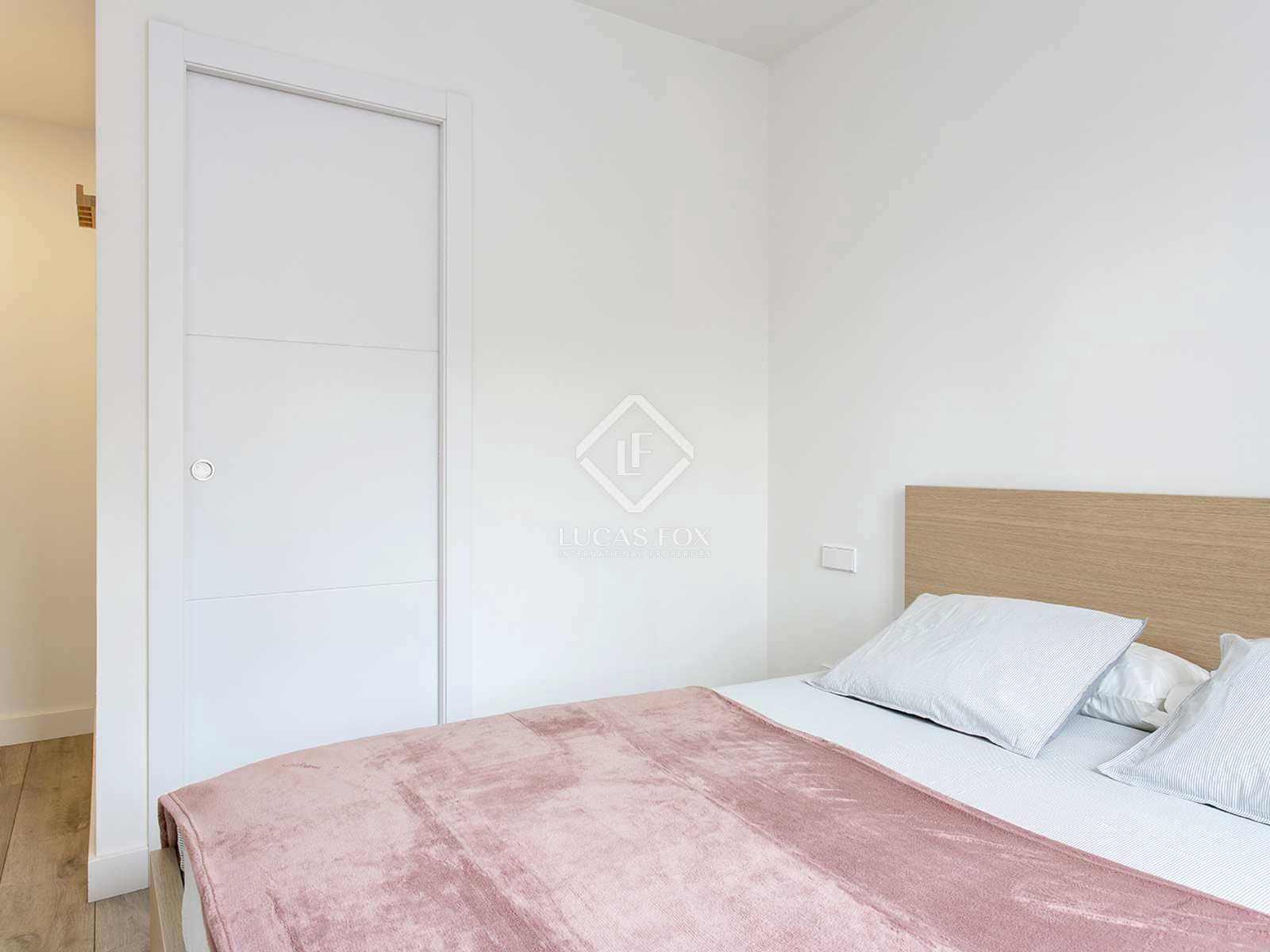 2 quarto Apartamento para arrendar em Barcelona cidade com piscina - 2 500 € (Ref: 8130891)