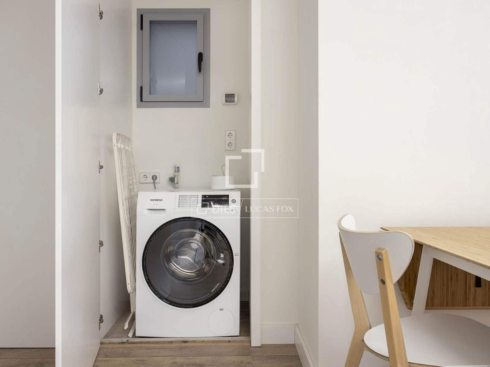 2 quarto Apartamento para arrendar em Barcelona cidade com piscina - 2 500 € (Ref: 8130891)