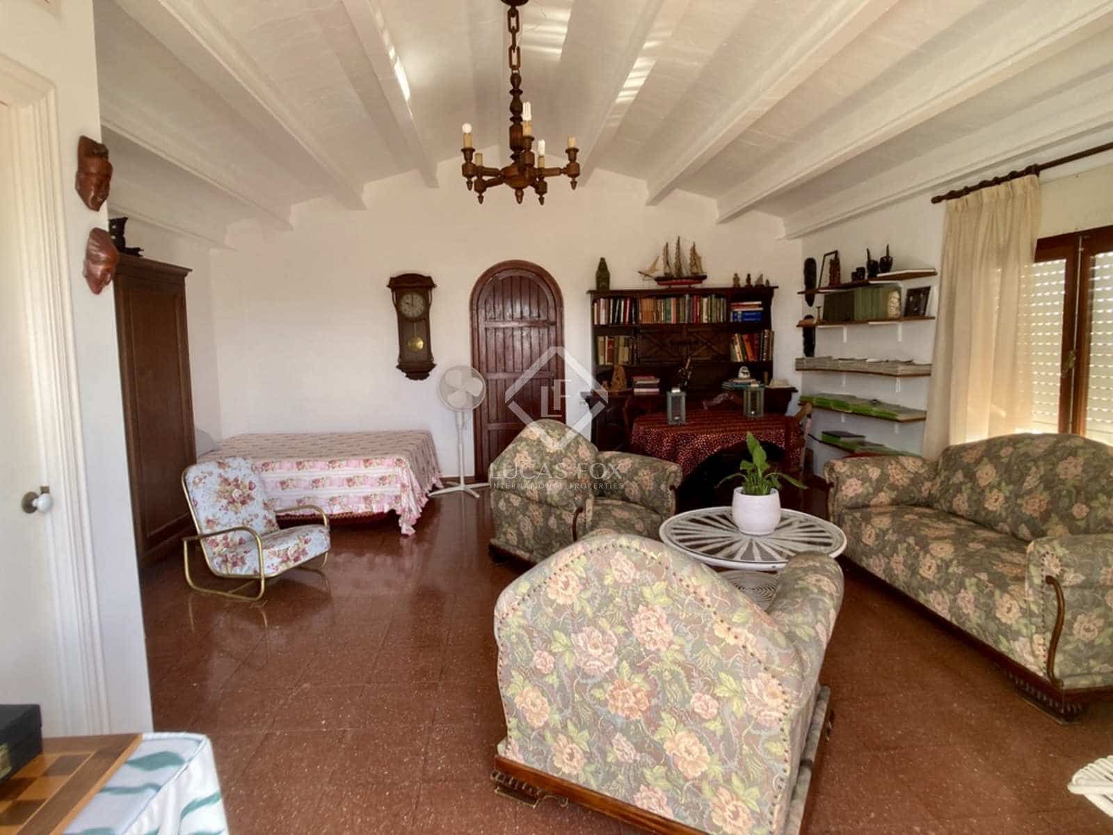 4 sovrum Villa till salu i Es Castell med pool garage - 975 000 € (Ref: 8130897)