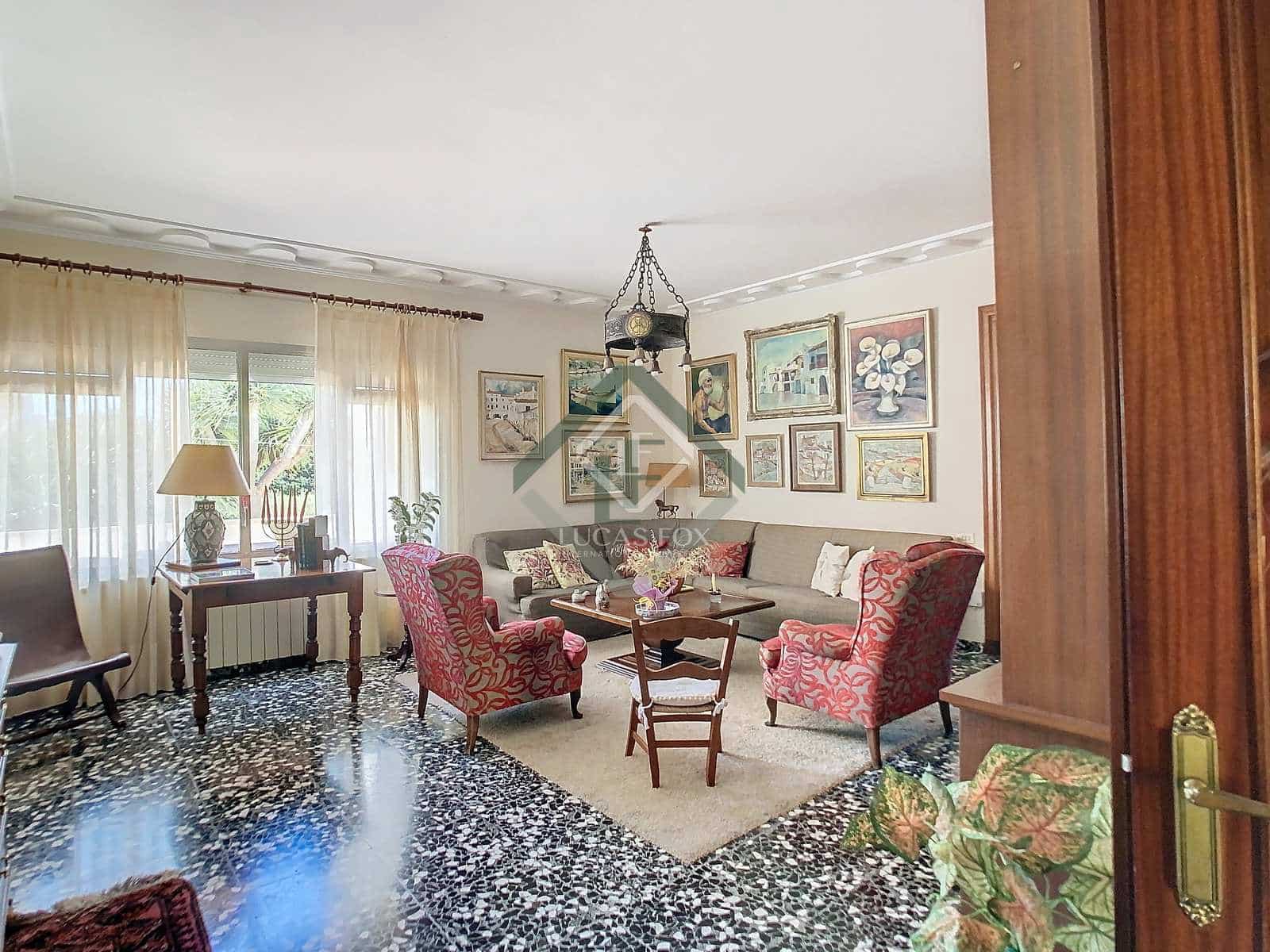 4 sovrum Villa till salu i Es Castell med pool garage - 975 000 € (Ref: 8130897)