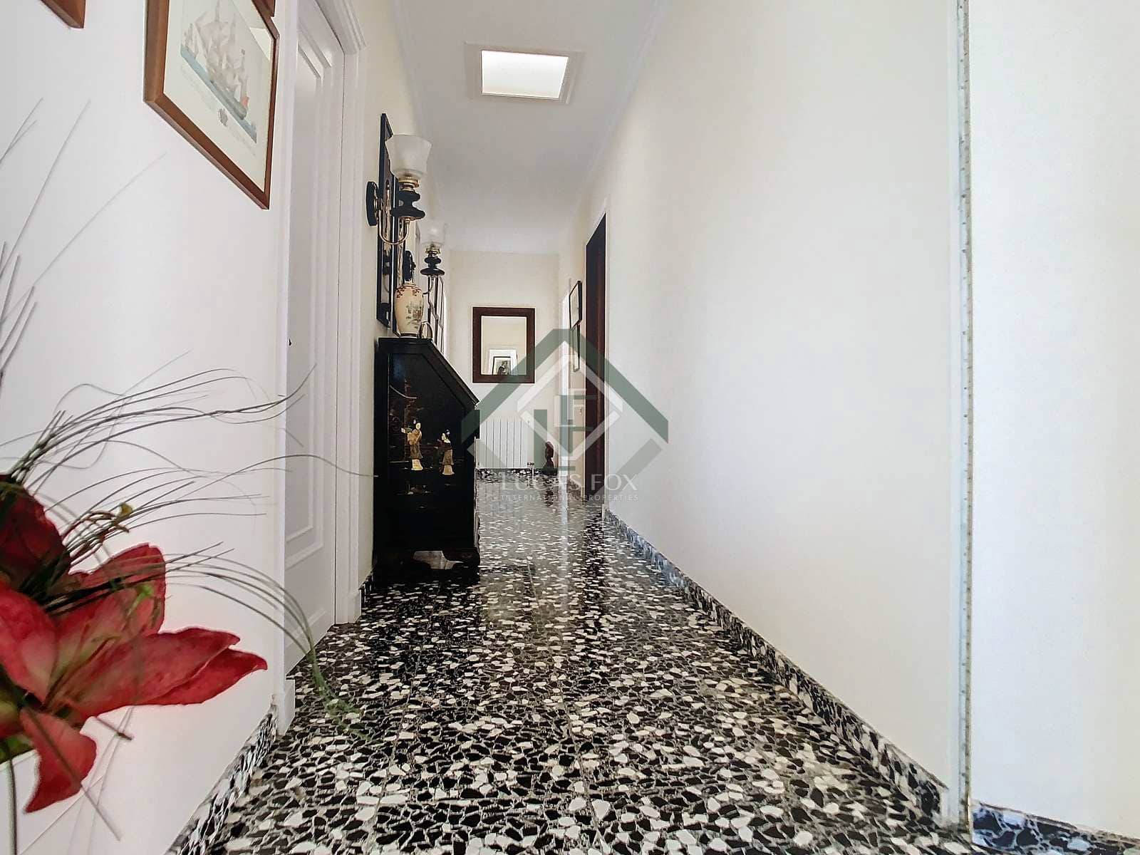 4 sovrum Villa till salu i Es Castell med pool garage - 975 000 € (Ref: 8130897)