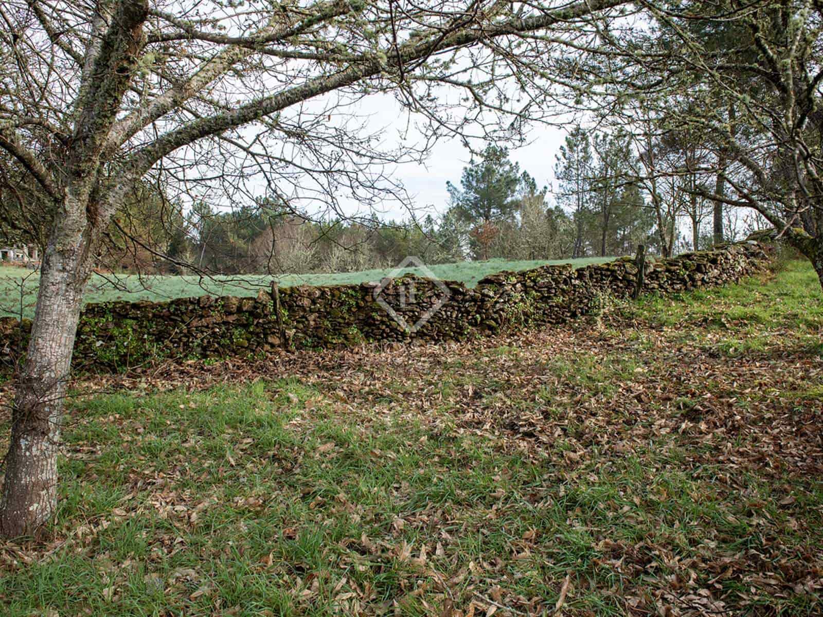 1 soveværelse Finca/Landehus til salg i Avion med garage - € 250.000 (Ref: 8132556)