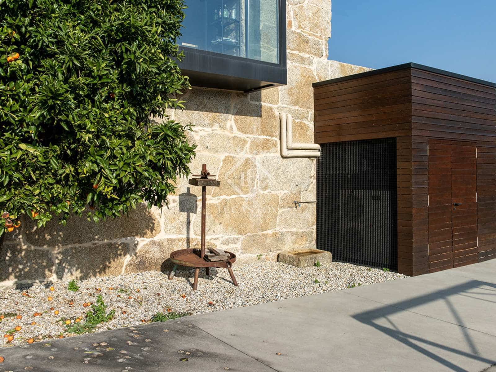 Finca/Landehus til salg i Sanxenxo med garage - € 800.000 (Ref: 8132558)