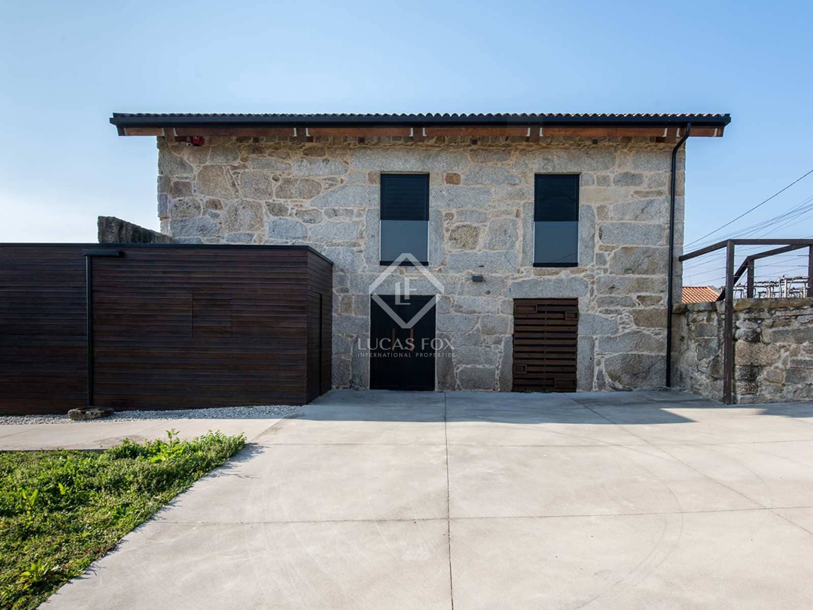 Finca/Landehus til salg i Sanxenxo med garage - € 800.000 (Ref: 8132558)