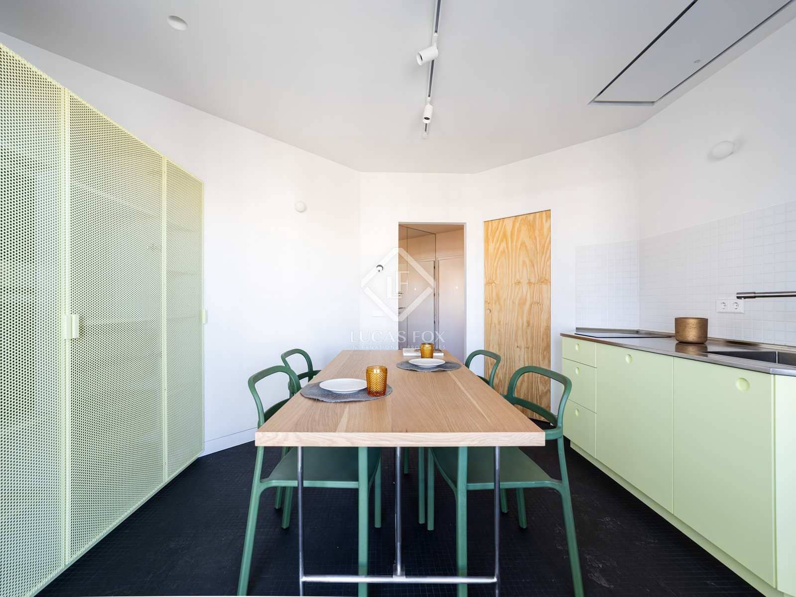 2 soveværelse Lejlighed til salg i Madrid by - € 1.350.000 (Ref: 8135885)