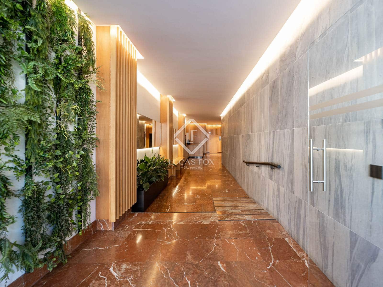 2 soveværelse Lejlighed til salg i Madrid by - € 1.350.000 (Ref: 8135885)