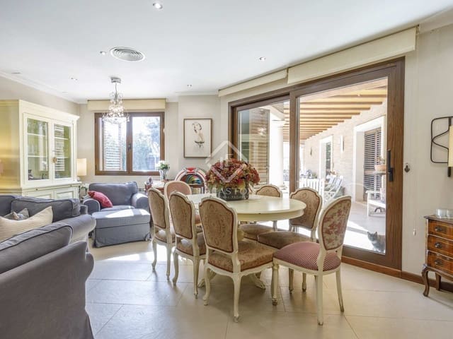 7 sypialnia Willa na sprzedaż w Bétera z basenem garażem - 950 000 € (Ref: 8135887)