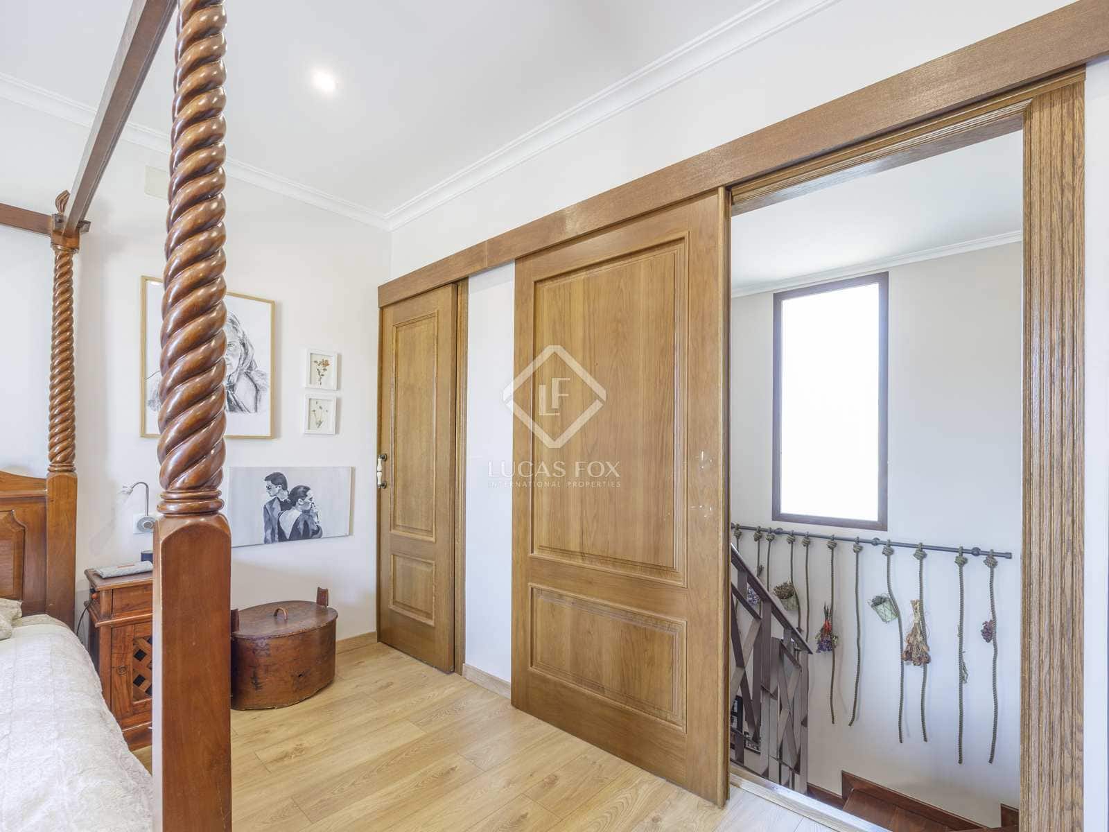 7 sypialnia Willa na sprzedaż w Betera z basenem garażem - 950 000 € (Ref: 8135887)