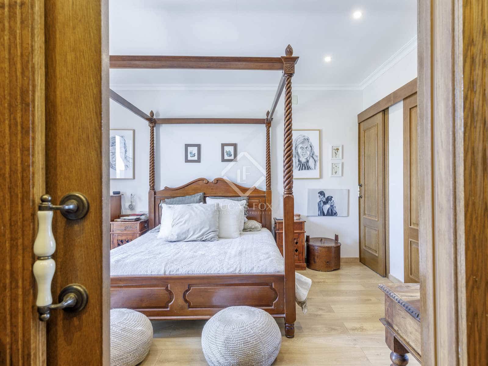 7 sypialnia Willa na sprzedaż w Betera z basenem garażem - 950 000 € (Ref: 8135887)