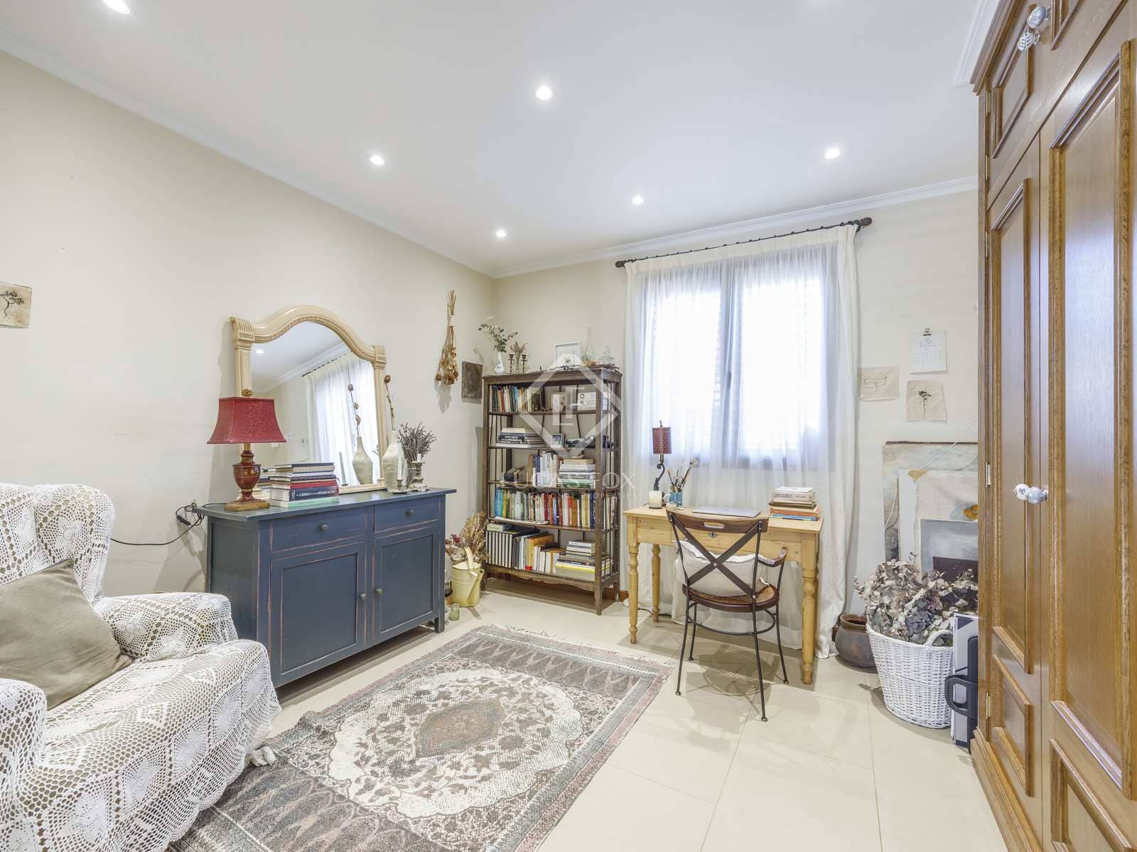 7 sypialnia Willa na sprzedaż w Betera z basenem garażem - 950 000 € (Ref: 8135887)