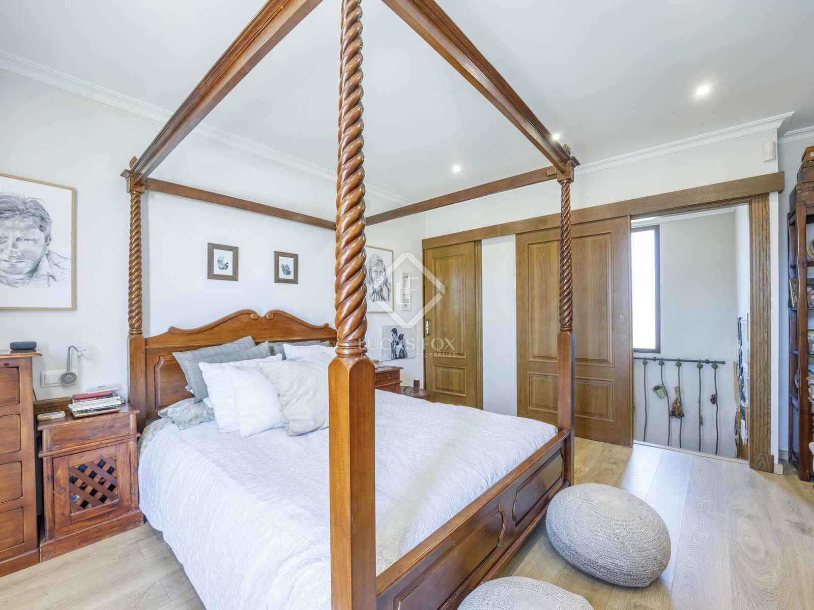 7 sypialnia Willa na sprzedaż w Betera z basenem garażem - 950 000 € (Ref: 8135887)