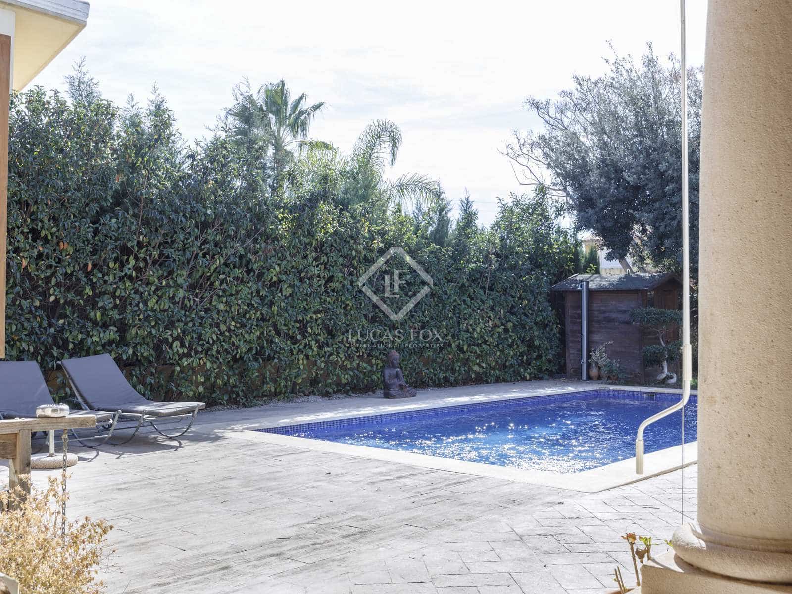 7 sypialnia Willa na sprzedaż w Betera z basenem garażem - 950 000 € (Ref: 8135887)