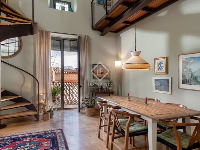 5 sovrum Takvåning till salu i Girona stad - 990 000 € (Ref: 8141188)